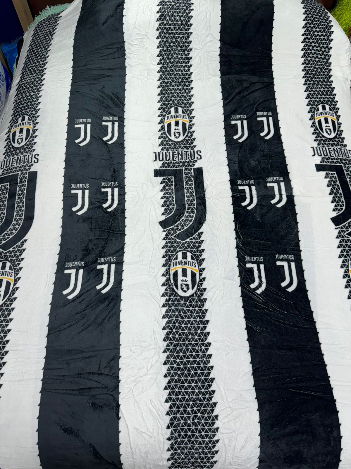 COBIJA DEPORTIVA DE SURTICOBIJAS® EQUIPOS