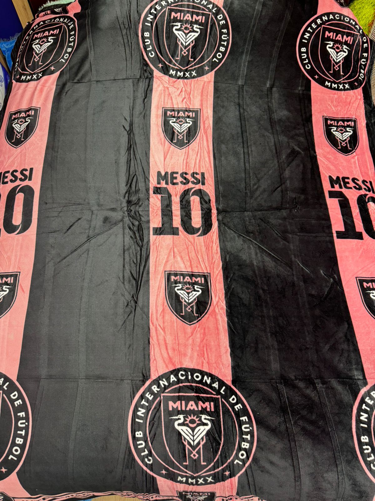 COBIJA DEPORTIVA DE SURTICOBIJAS® EQUIPOS